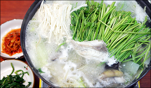 Bokjili (복지리)- súp cá nóc kịch độc
